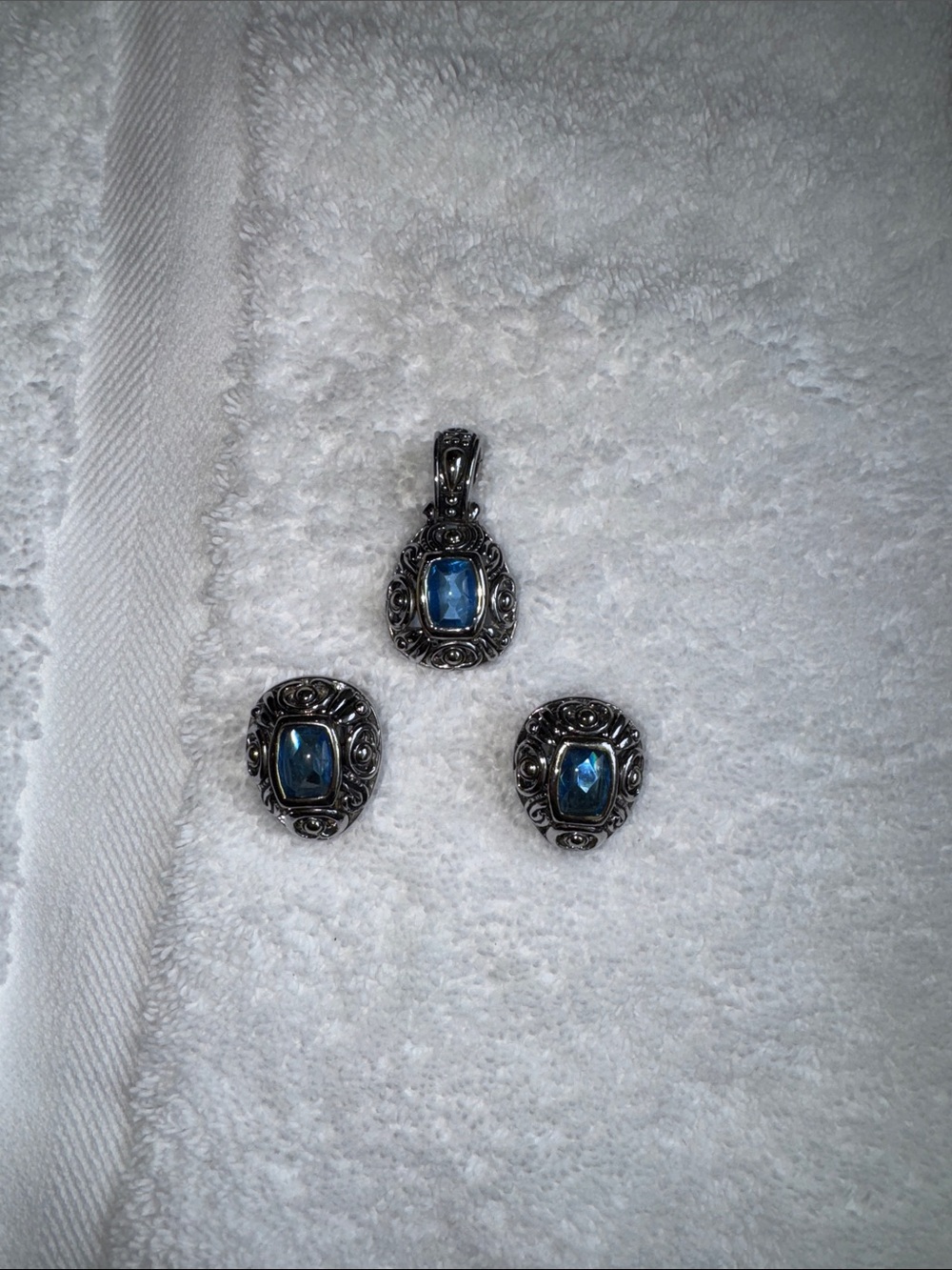 Vintage Silver & Blue Pendant + Clip on Earring Set